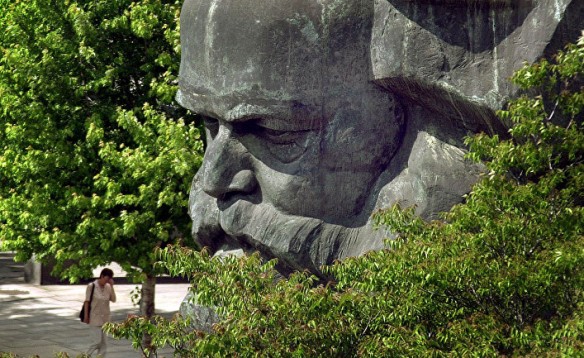 Памятник Карлу Марксу в городе Хемниц.